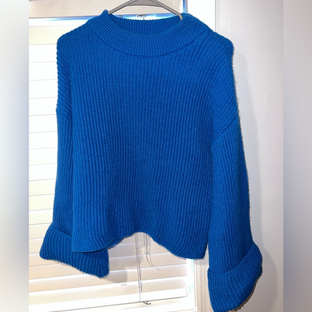 Vibrant blue sweater!